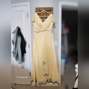 Size 14 US Daffodil Yellow Bridesmaid Dress Chiffon